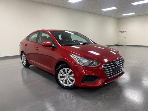 2019 Hyundai Accent SE