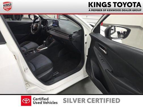 Frost 2019 Toyota Yaris Sedan L