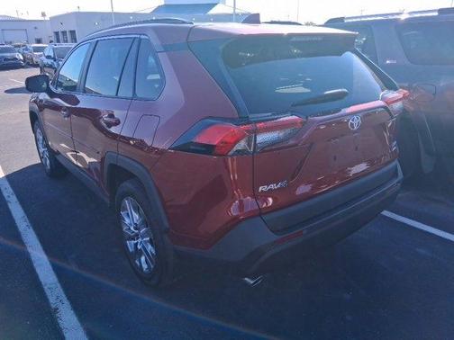 2022 Toyota RAV4 XLE Premium