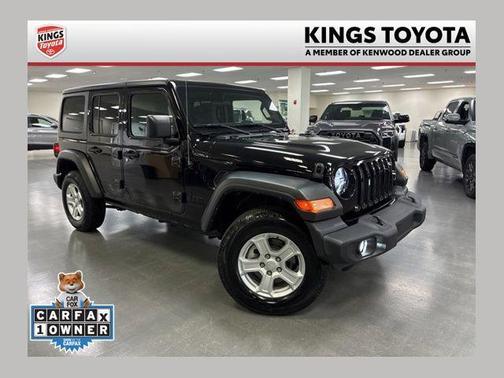 Black Clearcoat 2022 Jeep Wrangler Unlimited Sport