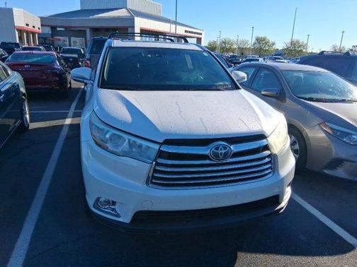 2016 Toyota Highlander Limited Platinum