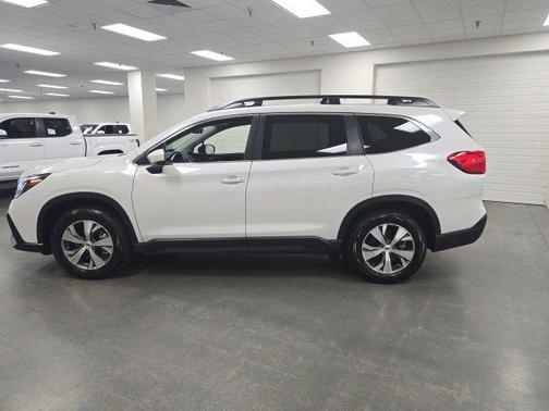 2024 Subaru Ascent Premium 7-Passenger