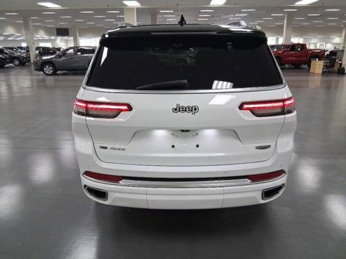 2023 Jeep Grand Cherokee L Summit