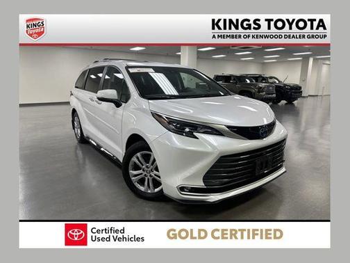 Wind Chill Pearl 2024 Toyota Sienna Platinum