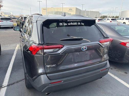 2020 Toyota RAV4 Hybrid XLE