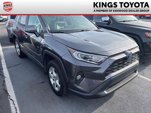 2020 Toyota RAV4 Hybrid XLE