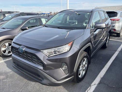 2020 Toyota RAV4 Hybrid XLE