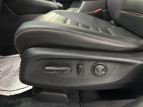 Crystal Black Pearl 2023 Honda CR-V Hybrid Sport Touring AWD