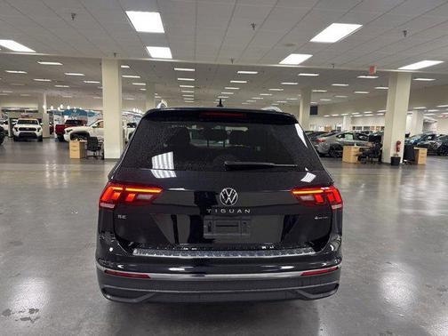 2022 Volkswagen Tiguan 2.0T SE 4MOTION