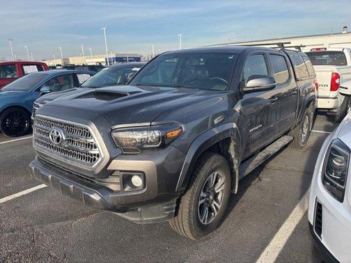 2016 Toyota Tacoma TRD Sport