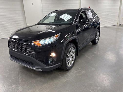 2019 Toyota RAV4 Limited