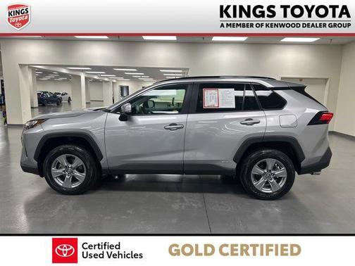 2025 Toyota RAV4 Hybrid XLE