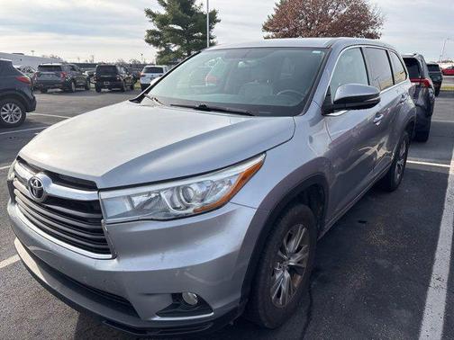 2015 Toyota Highlander LE