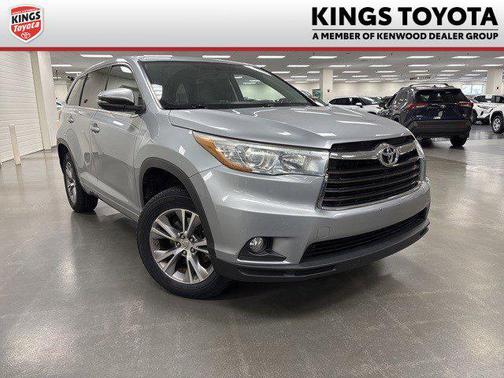 2015 Toyota Highlander LE