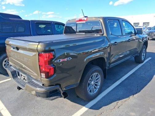 2024 Chevrolet Colorado LT