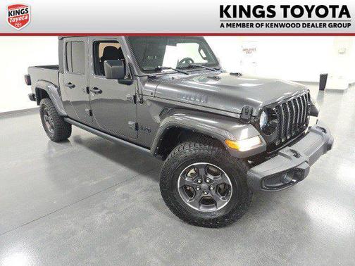 2021 Jeep Gladiator Sport