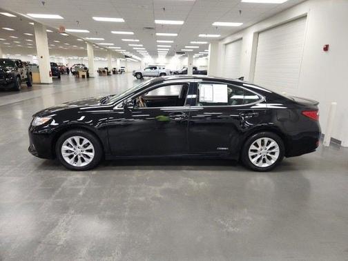 2014 Lexus ES 300h Base