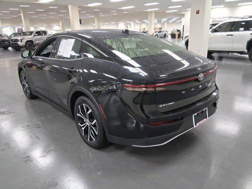 2024 Toyota Crown Limited