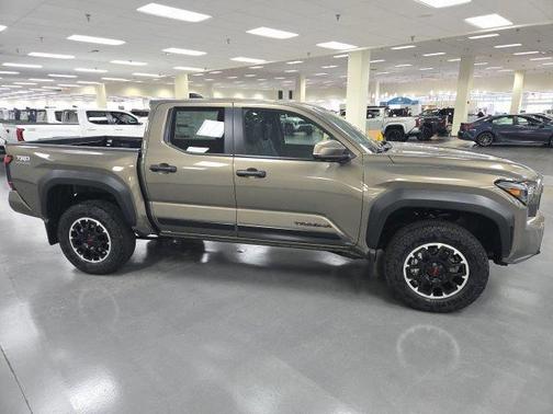 2026 Toyota Tacoma TRD Off Road