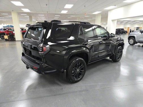 2026 Toyota 4Runner Hybrid Platinum