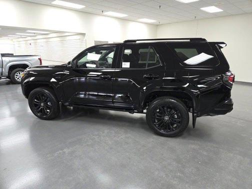 2026 Toyota 4Runner Hybrid Platinum