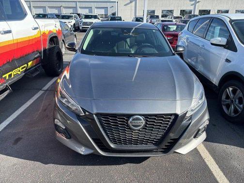 2022 Nissan Altima SR FWD