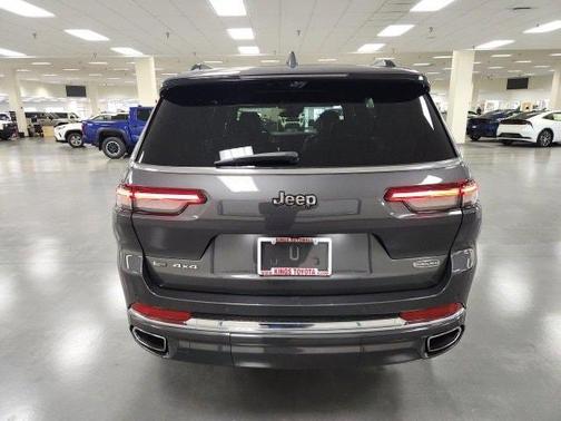 2022 Jeep Grand Cherokee L Overland