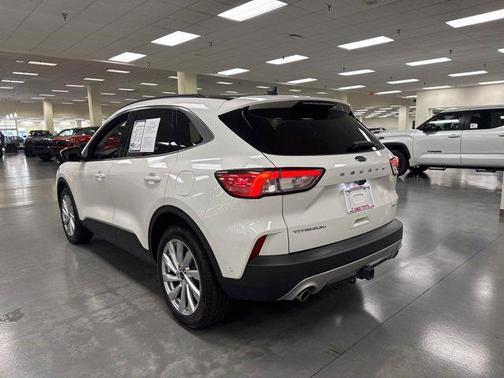 2022 Ford Escape Titanium