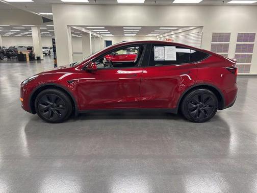 2024 Tesla Model Y Long Range Single Motor Rear-Wheel Drive