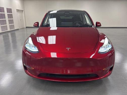 2024 Tesla Model Y Long Range Single Motor Rear-Wheel Drive