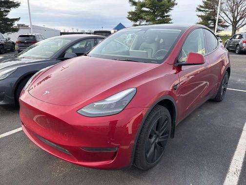 2024 Tesla Model Y Long Range Single Motor Rear-Wheel Drive