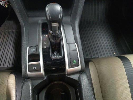2016 Honda Civic Touring