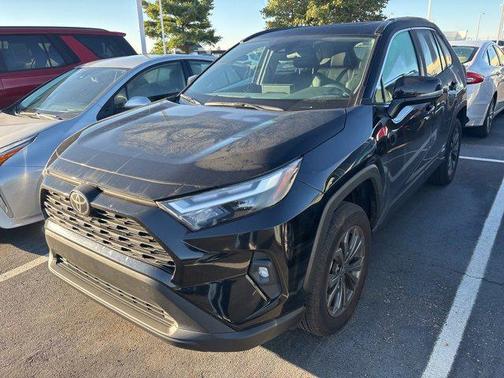 2025 Toyota RAV4 Hybrid XLE Premium