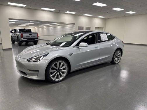 2018 Tesla Model 3 Performance