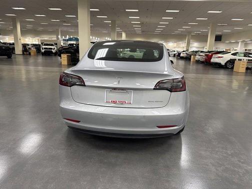 2018 Tesla Model 3 Performance