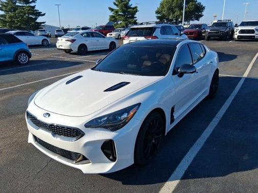 2019 Kia Stinger GT2