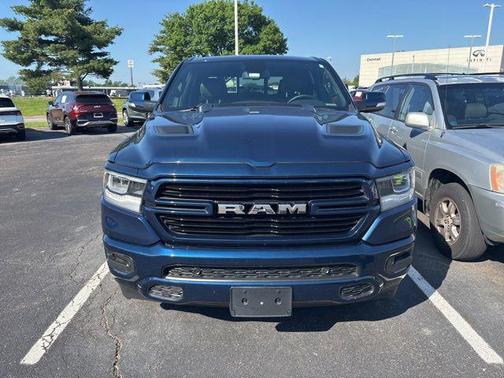 Patriot Blue Pearlcoat 2019 RAM 1500 Laramie