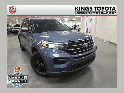 Infinite Blue Metallic Tinted Clearcoat 2021 Ford Explorer XLT