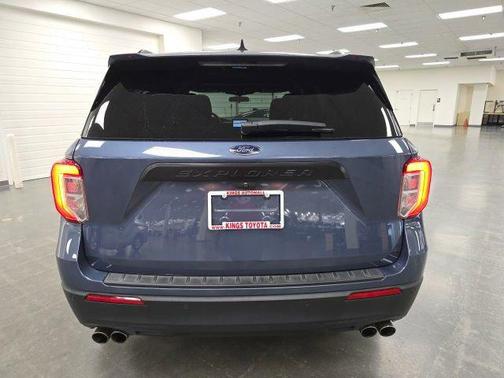 Infinite Blue Metallic Tinted Clearcoat 2021 Ford Explorer XLT