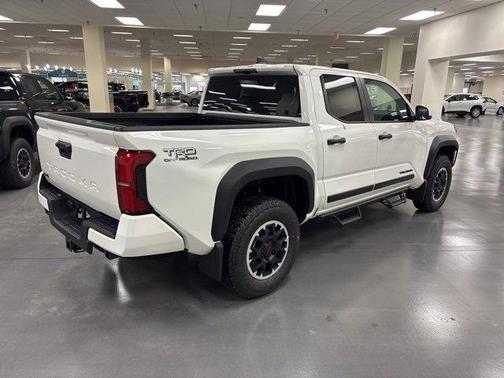 2026 Toyota Tacoma TRD Off Road