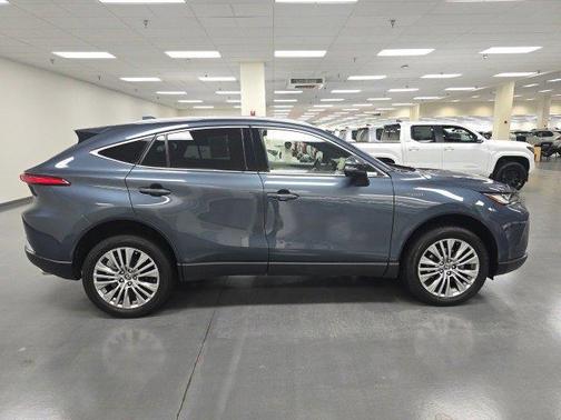 2021 Toyota Venza XLE