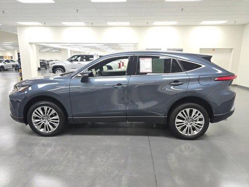 2021 Toyota Venza XLE