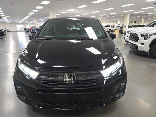 Crystal Black Pearl 2025 Honda Odyssey Sport-L