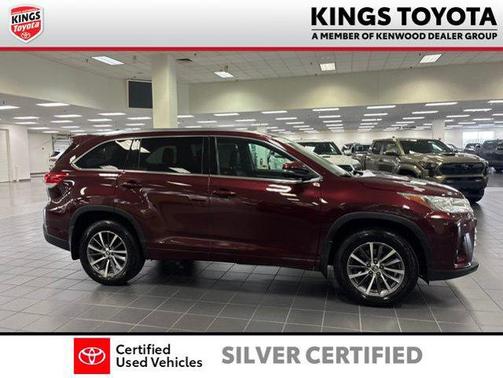 Ooh La La Rouge Mica 2018 Toyota Highlander XLE