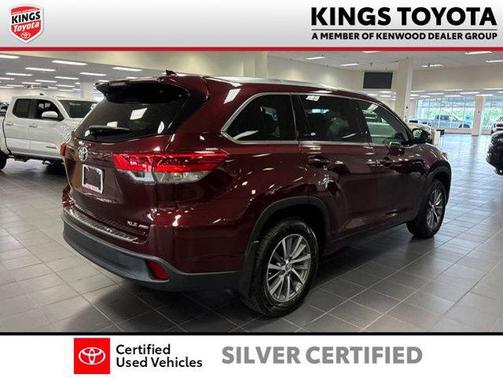 Ooh La La Rouge Mica 2018 Toyota Highlander XLE