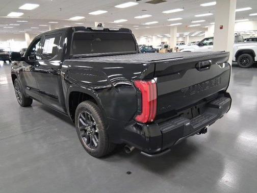 2022 Toyota Tundra Platinum