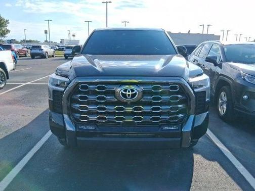 2022 Toyota Tundra Platinum