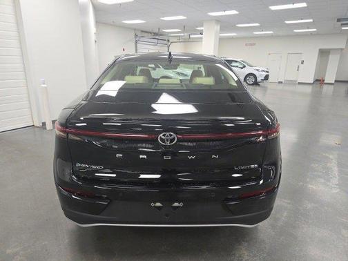 2024 Toyota Crown Limited