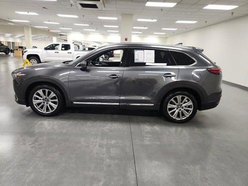 2022 Mazda CX-9 Signature