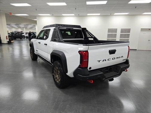 Ice 2026 Toyota Tacoma Hybrid Trailhunter